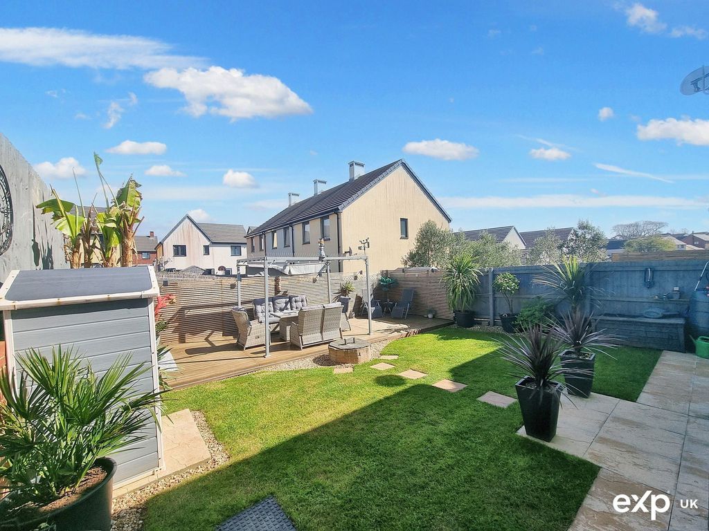 Property photo 3 of 26