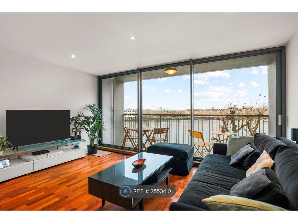Property photo 1 of 20 Stylish Living Area View