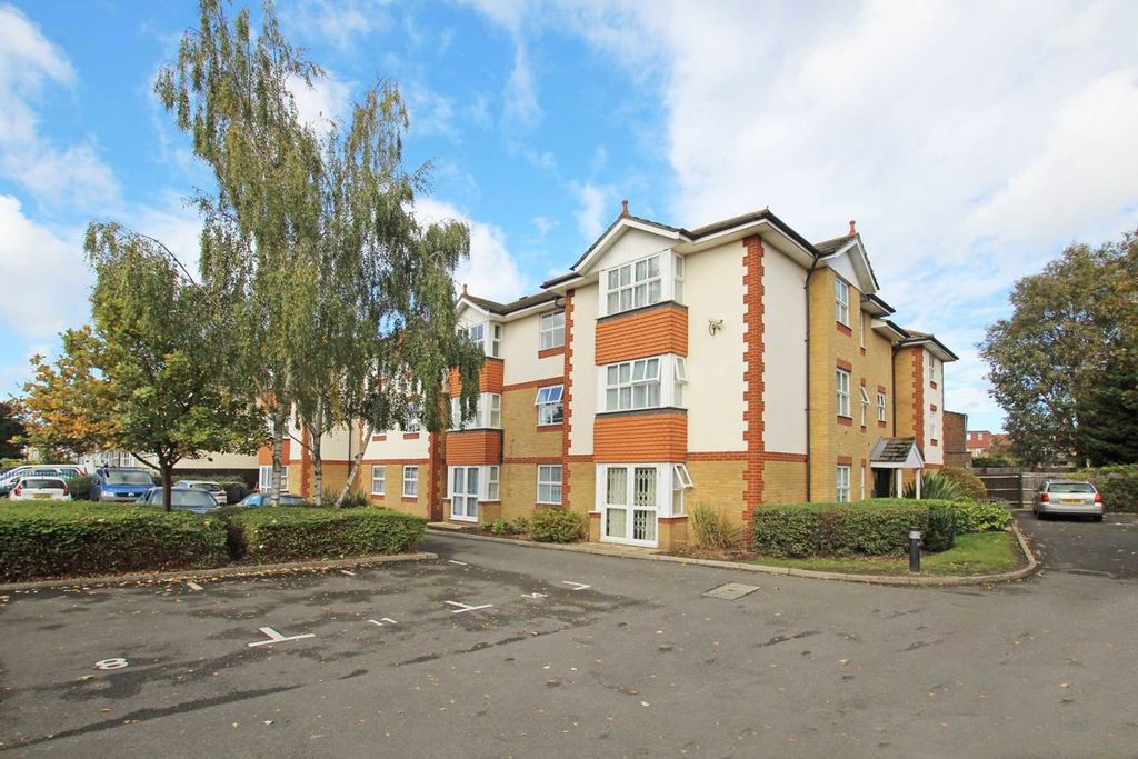 Property photo 1 of 6