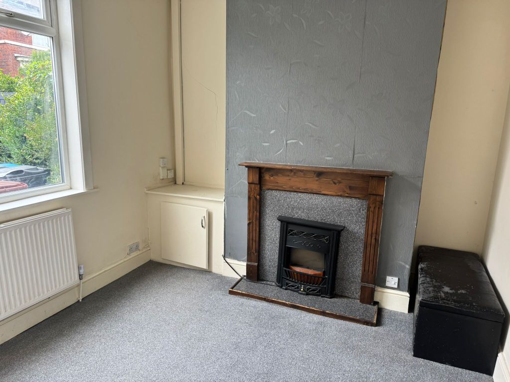 Property photo 2 of 13 Living Room 1