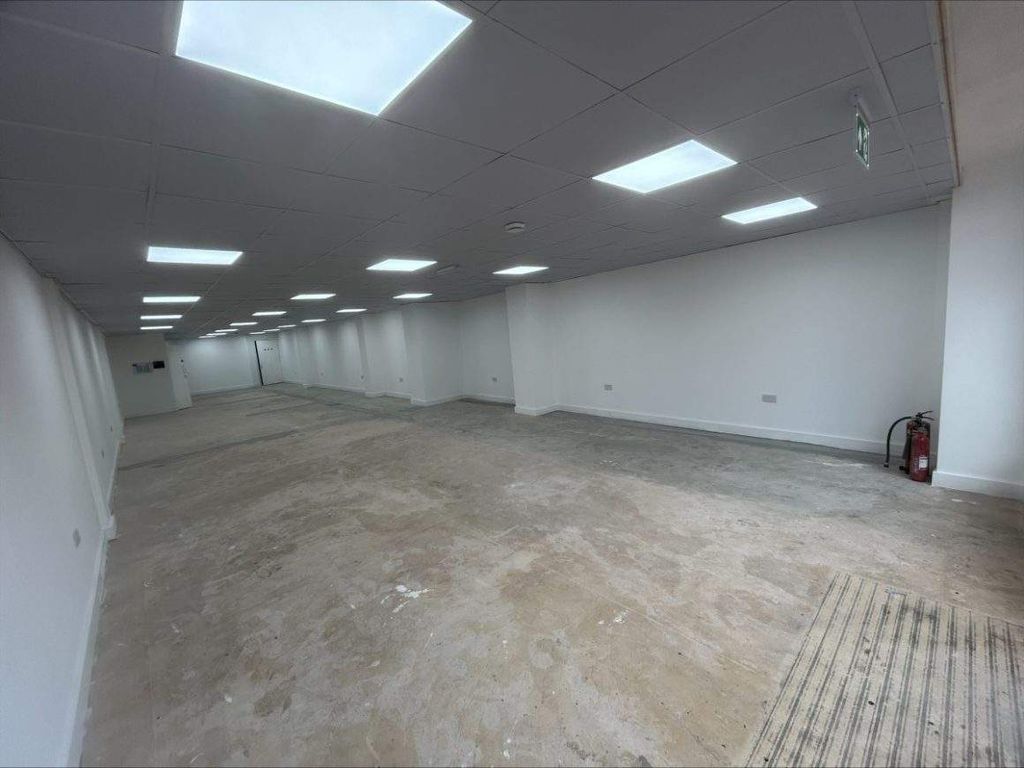 Property photo 3 of 4