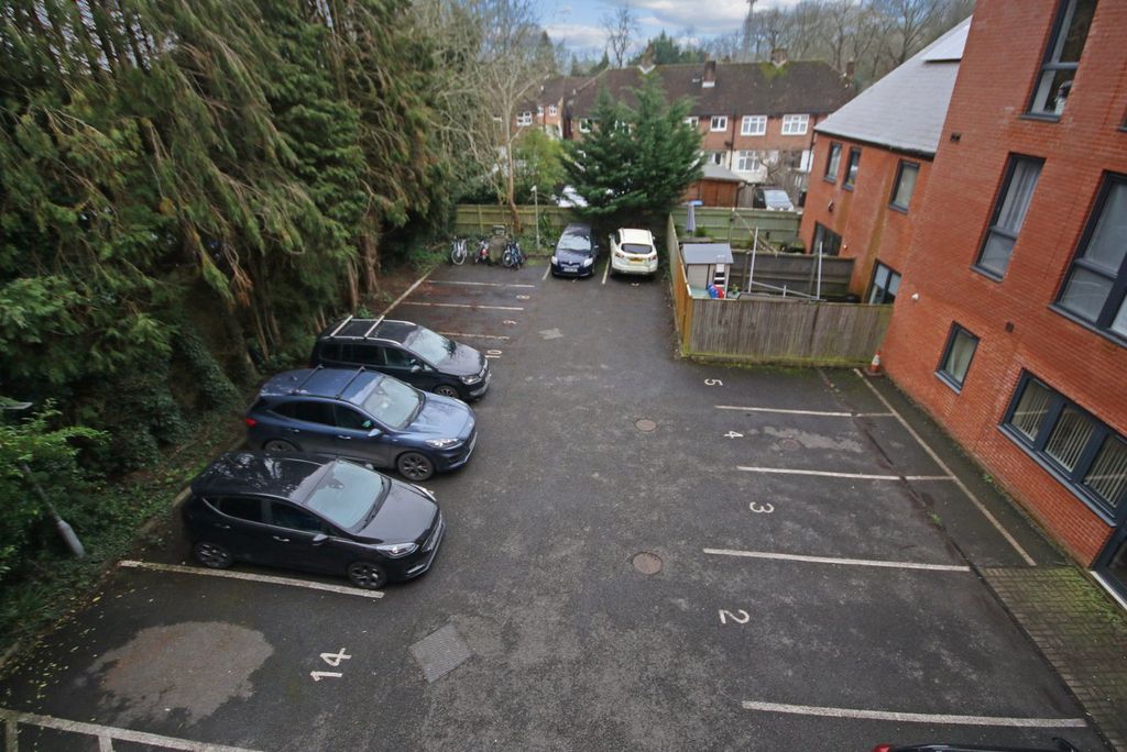 Property photo 3 of 11