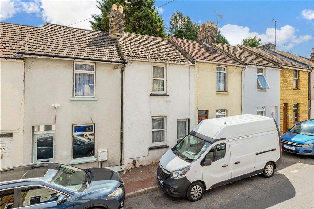 Property photo 2 of 5 External Web