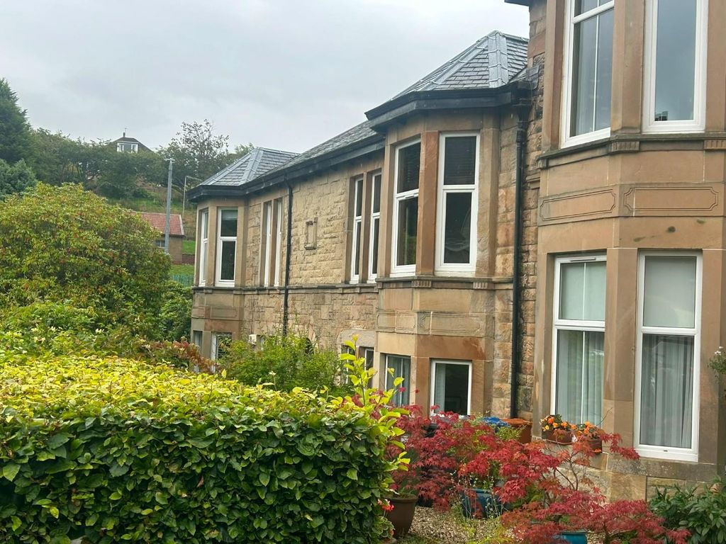 Property photo 2 of 3