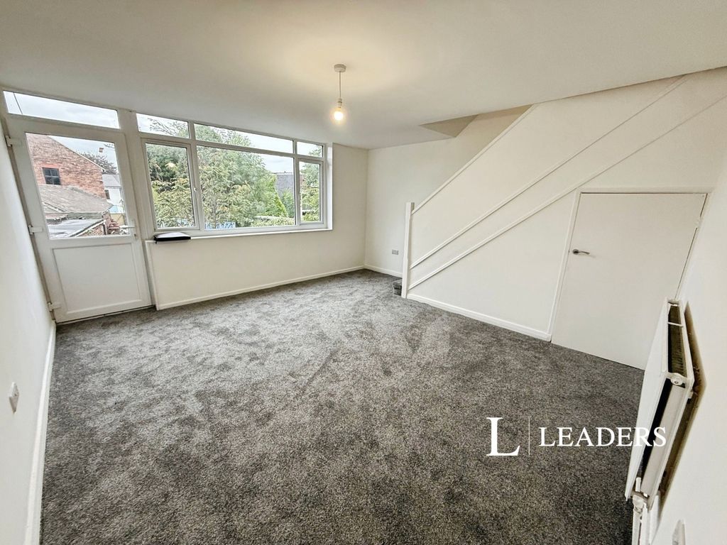 Property photo 3 of 9 Pbox-Img.Jpg