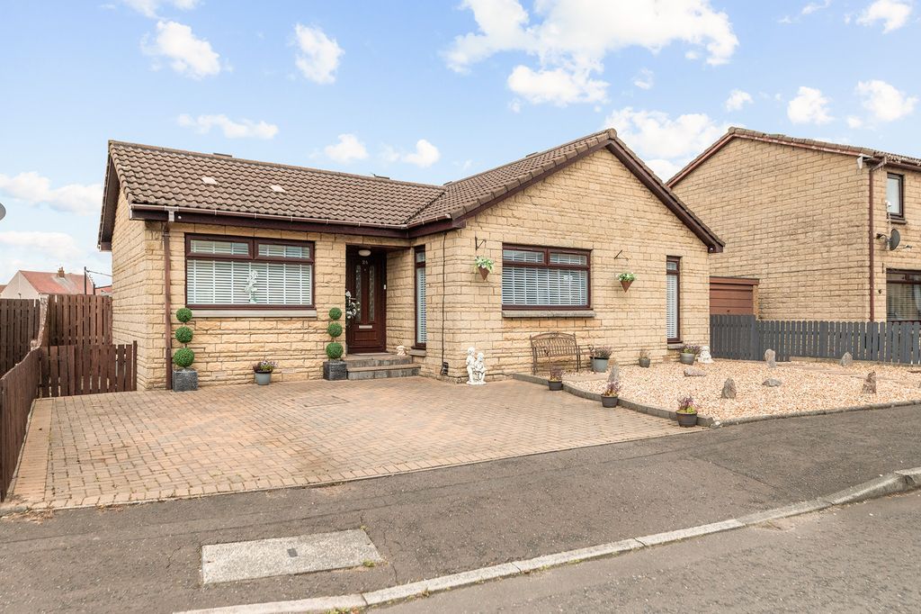 Property photo 1 of 24