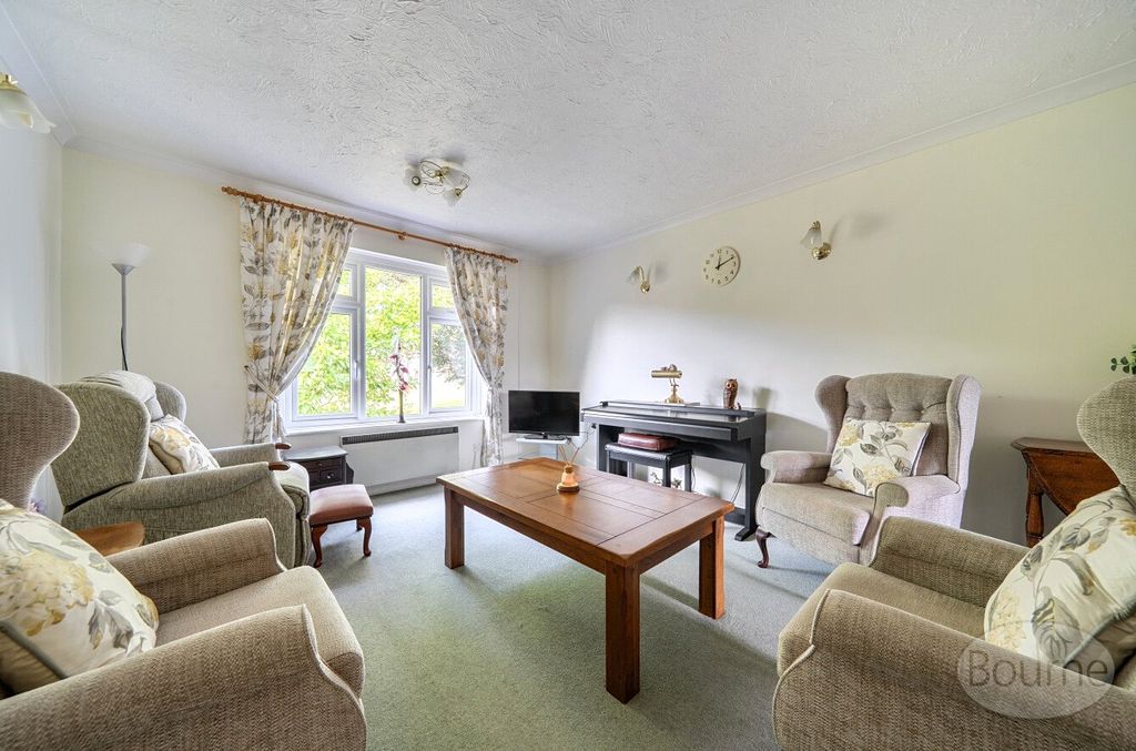 Property photo 3 of 21 Picture No. 22