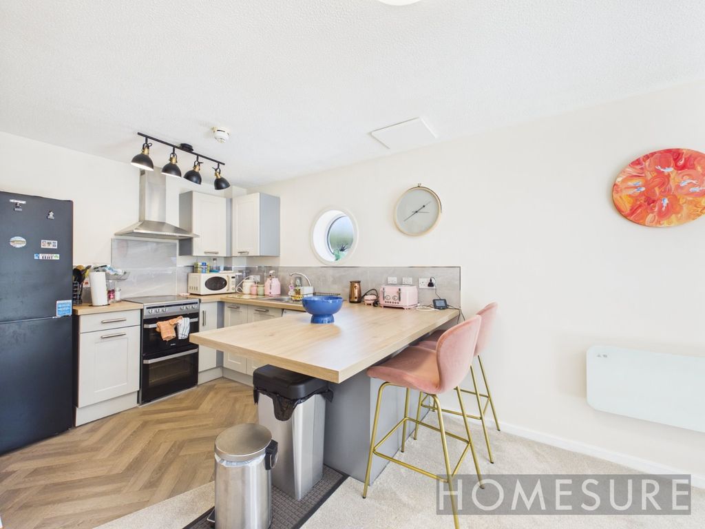 Property photo 3 of 12 Picture No. 06