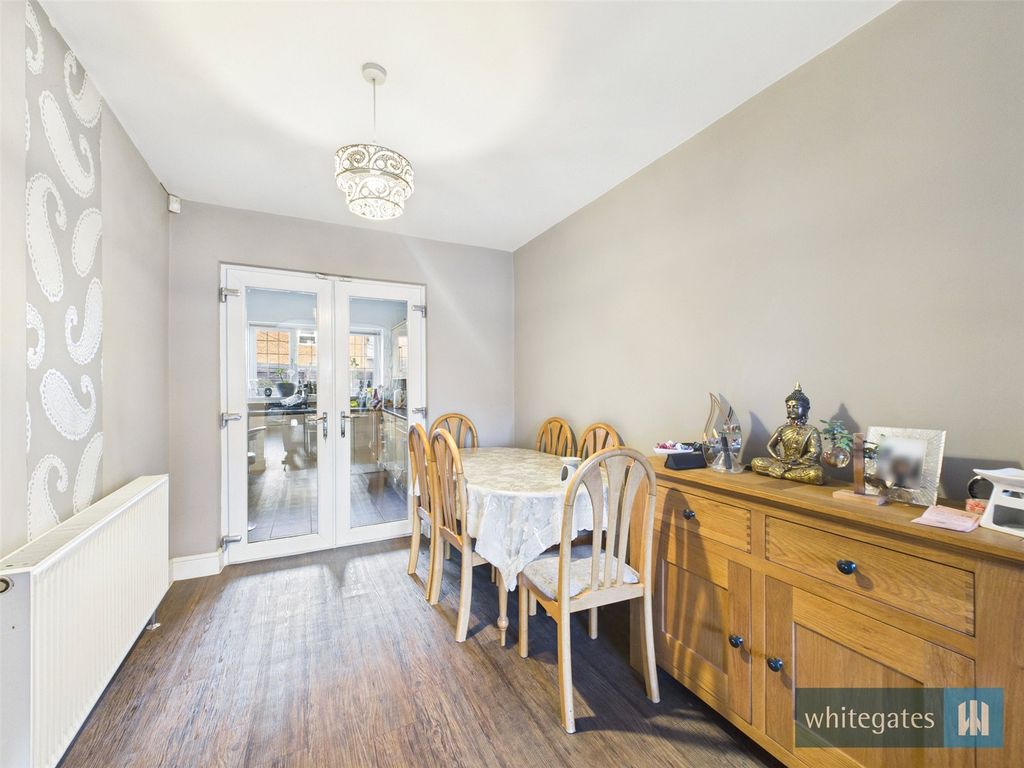 Property photo 3 of 19 Picture No. 31