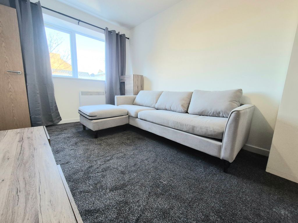 Property photo 2 of 6 Image