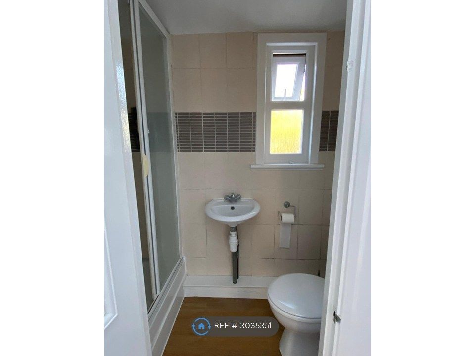 Property photo 3 of 26