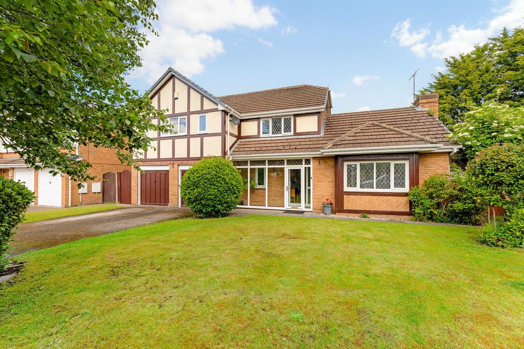Property photo 1 of 59