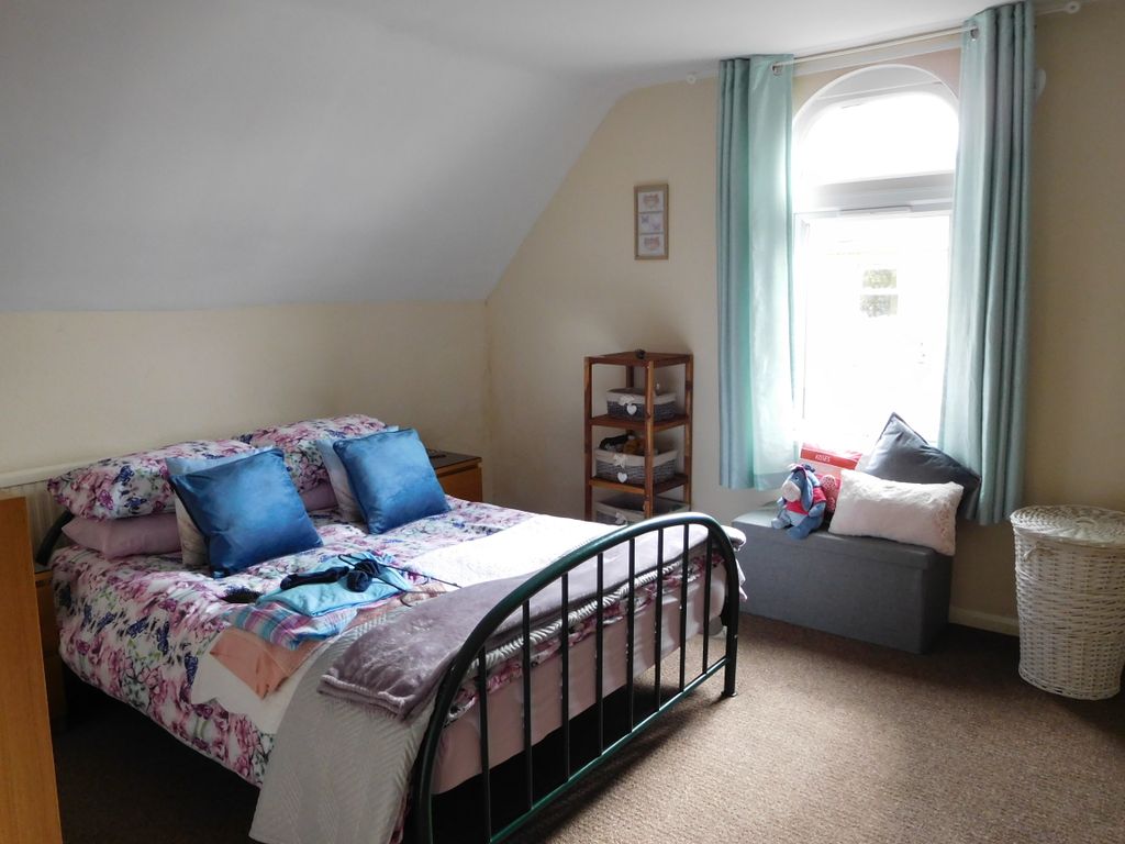 Property photo 3 of 4