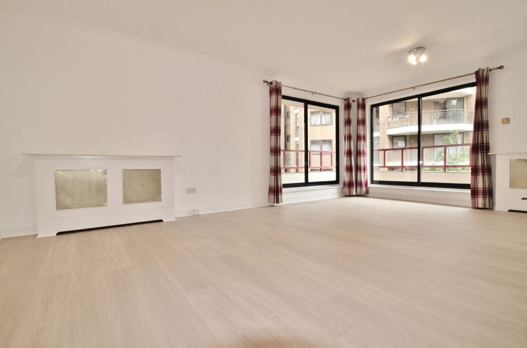 Property photo 1 of 16 Photo 2