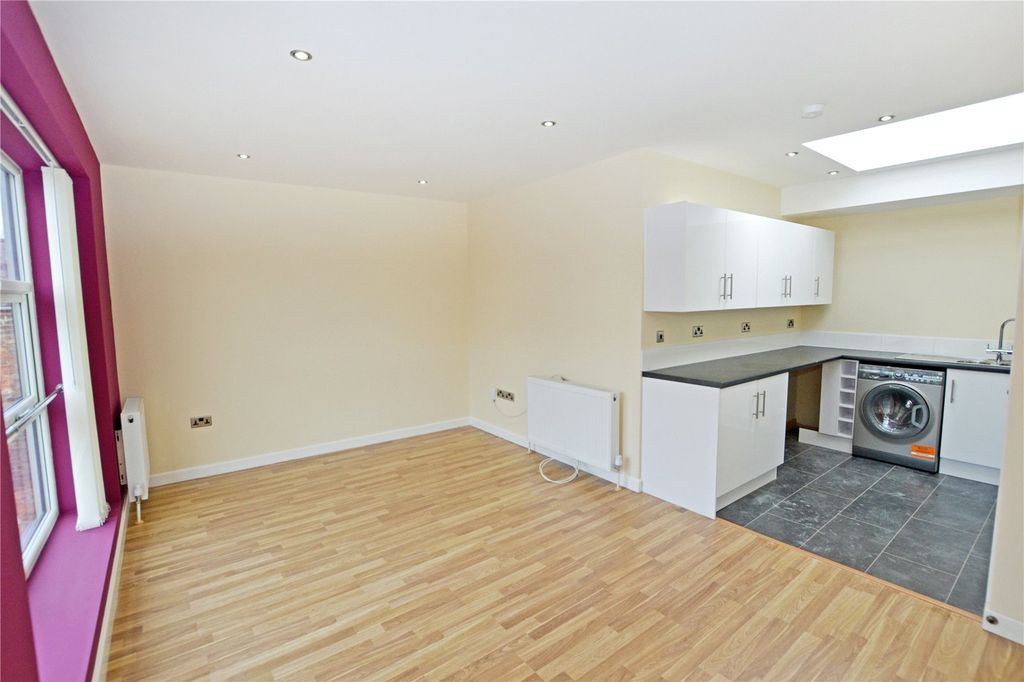 Property photo 2 of 9 Picture No. 09