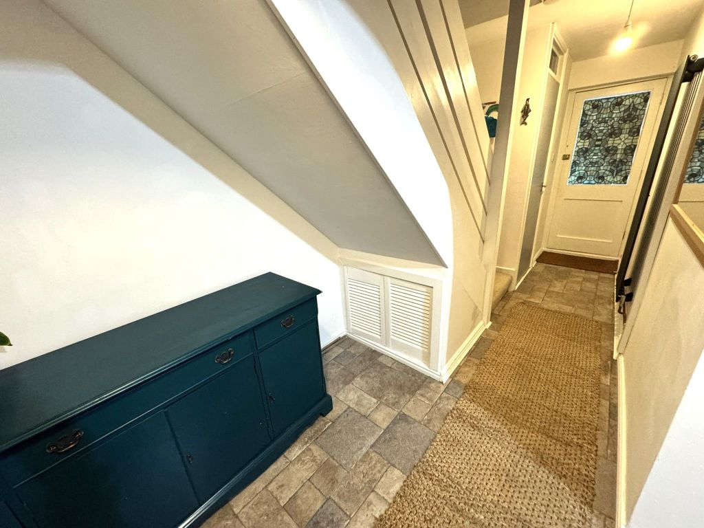 Property photo 2 of 23