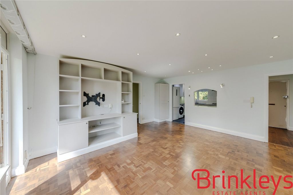 Property photo 3 of 13 Picture No. 31