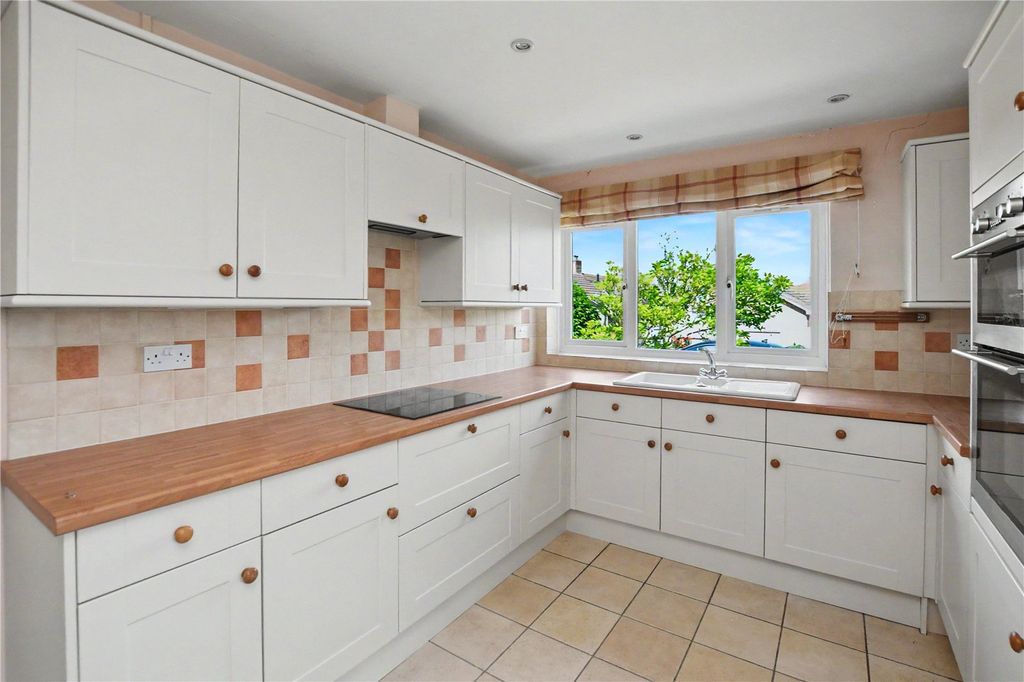 Property photo 2 of 20 Picture No. 03