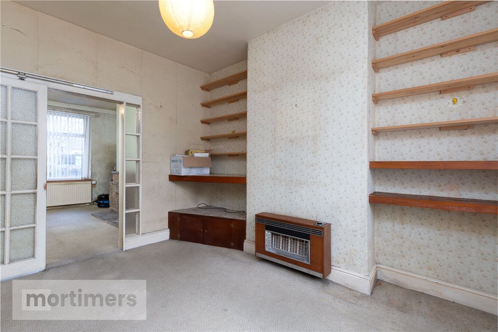 Property photo 2 of 20 Dining Room