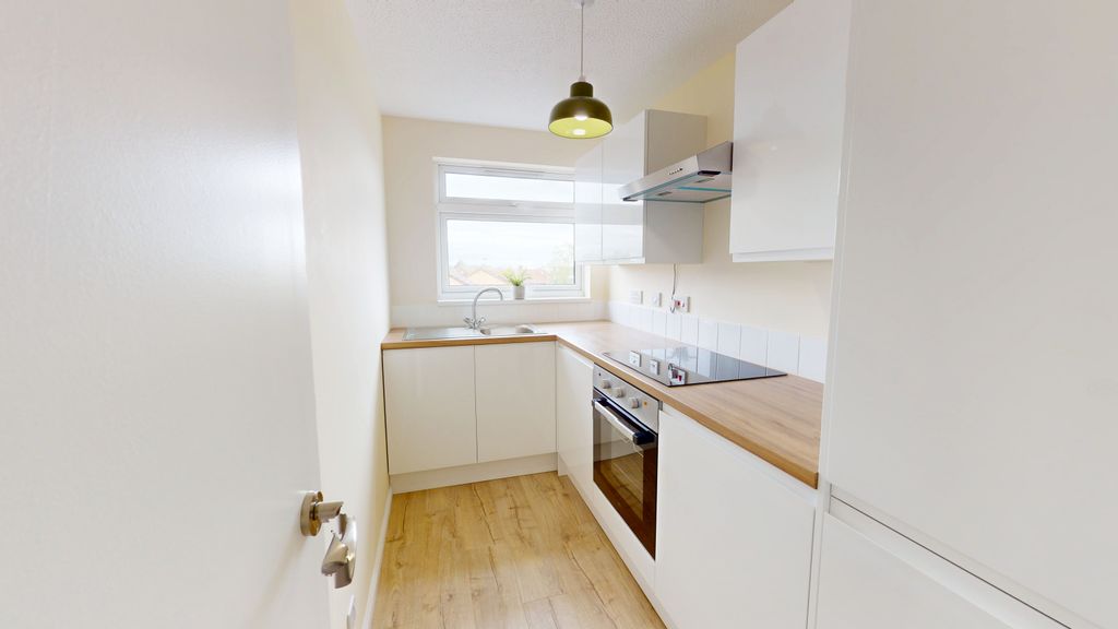 Property photo 3 of 6 04102026_090012