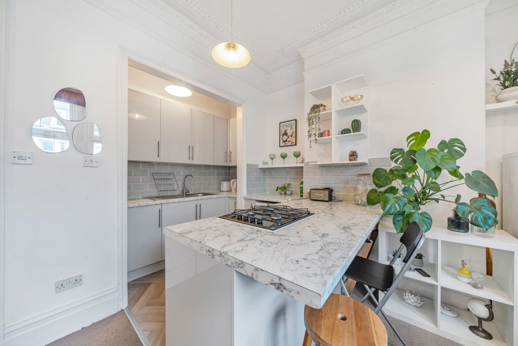 Property photo 2 of 6 1071340 (5)
