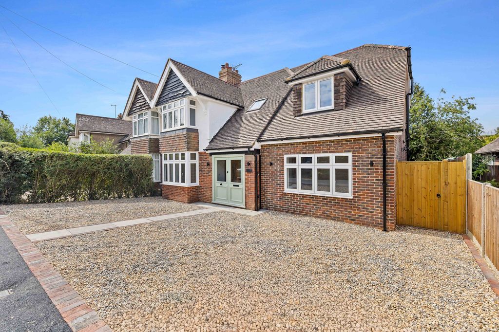 Property photo 1 of 30