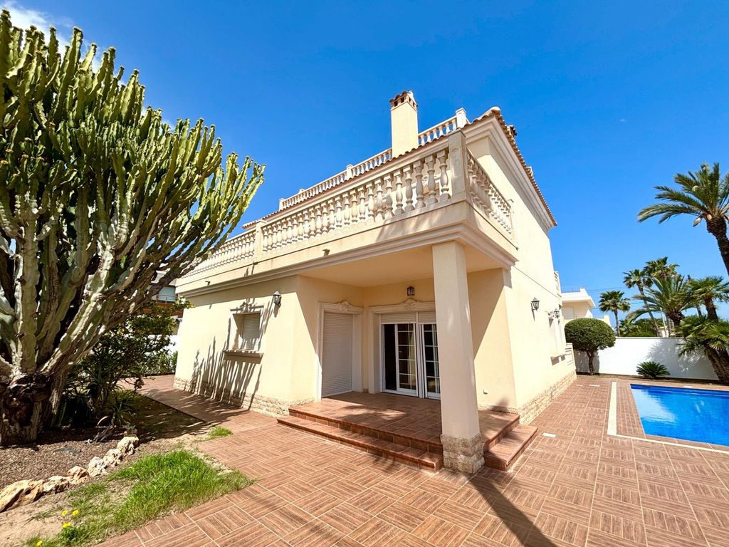 Property photo 1 of 25