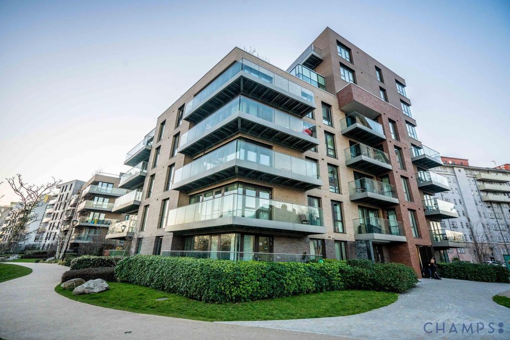 Property photo 2 of 17 Gallery