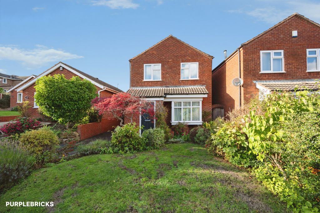 Property photo 2 of 15
