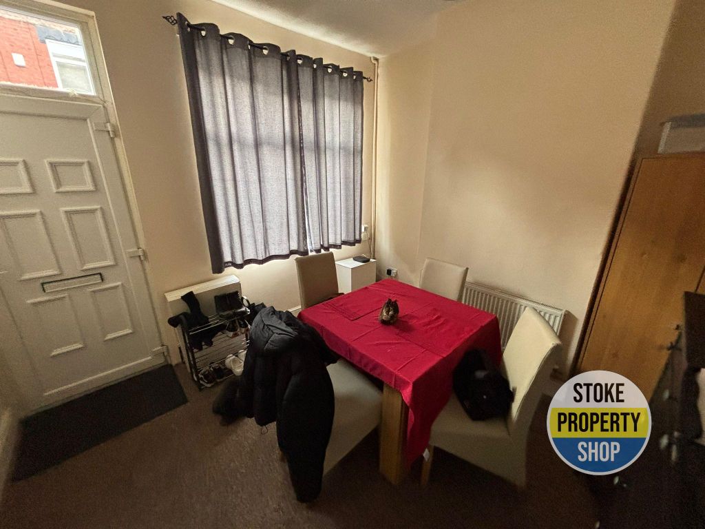 Property photo 3 of 9