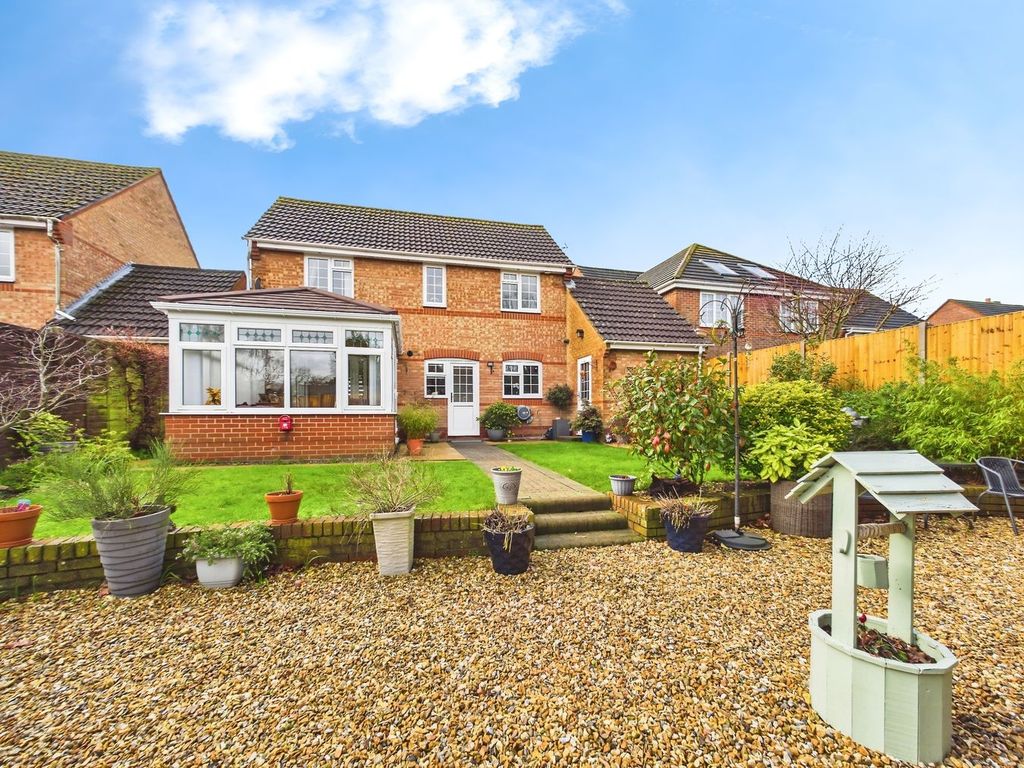 Property photo 2 of 18