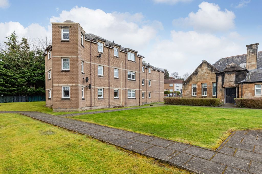 Property photo 2 of 30 Gallery