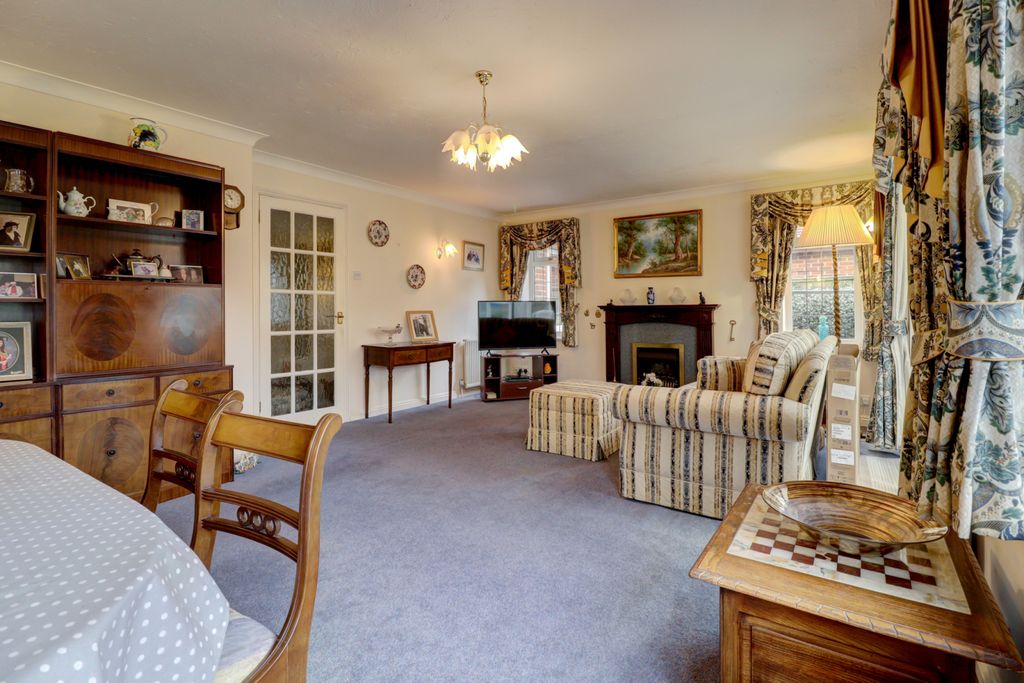 Property photo 3 of 14 Picture No. 05