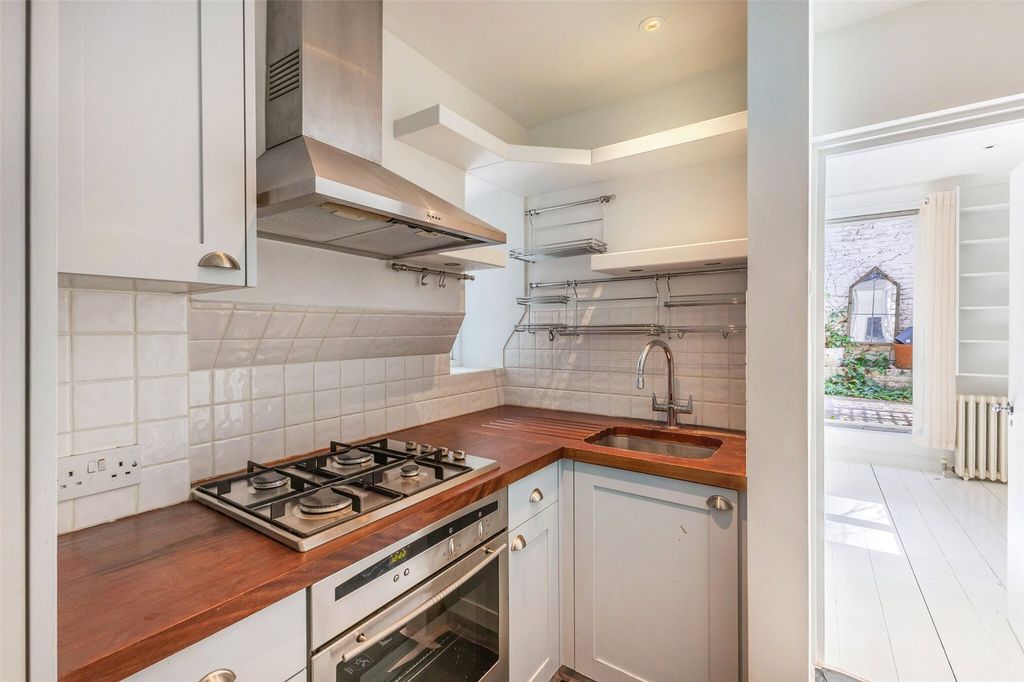 Property photo 3 of 10 Picture No. 66