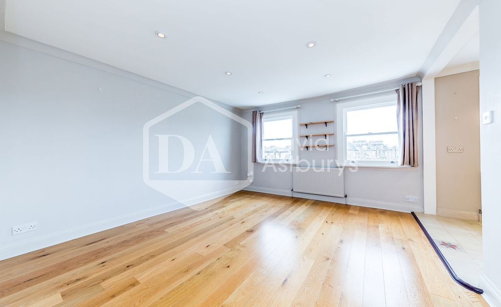 Property photo 2 of 9