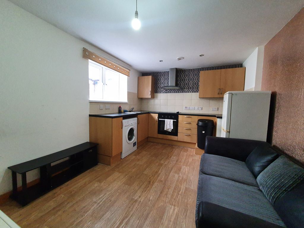 Property photo 1 of 7 1 Bedroom Flat For Rent