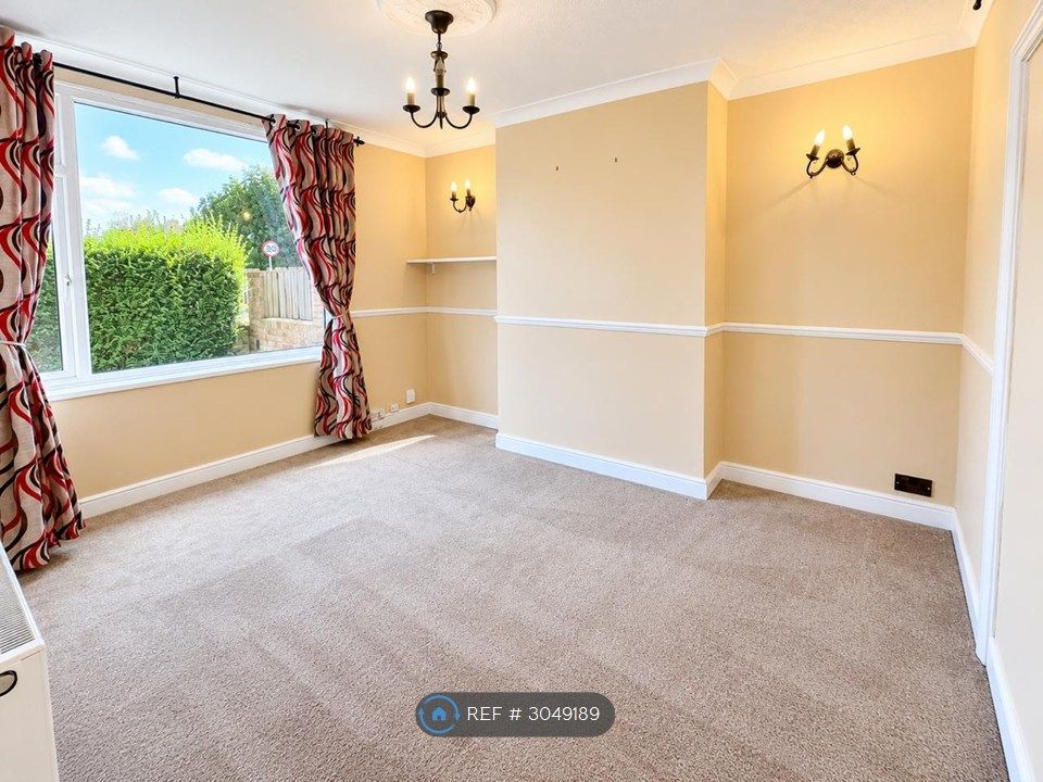 Property photo 3 of 26