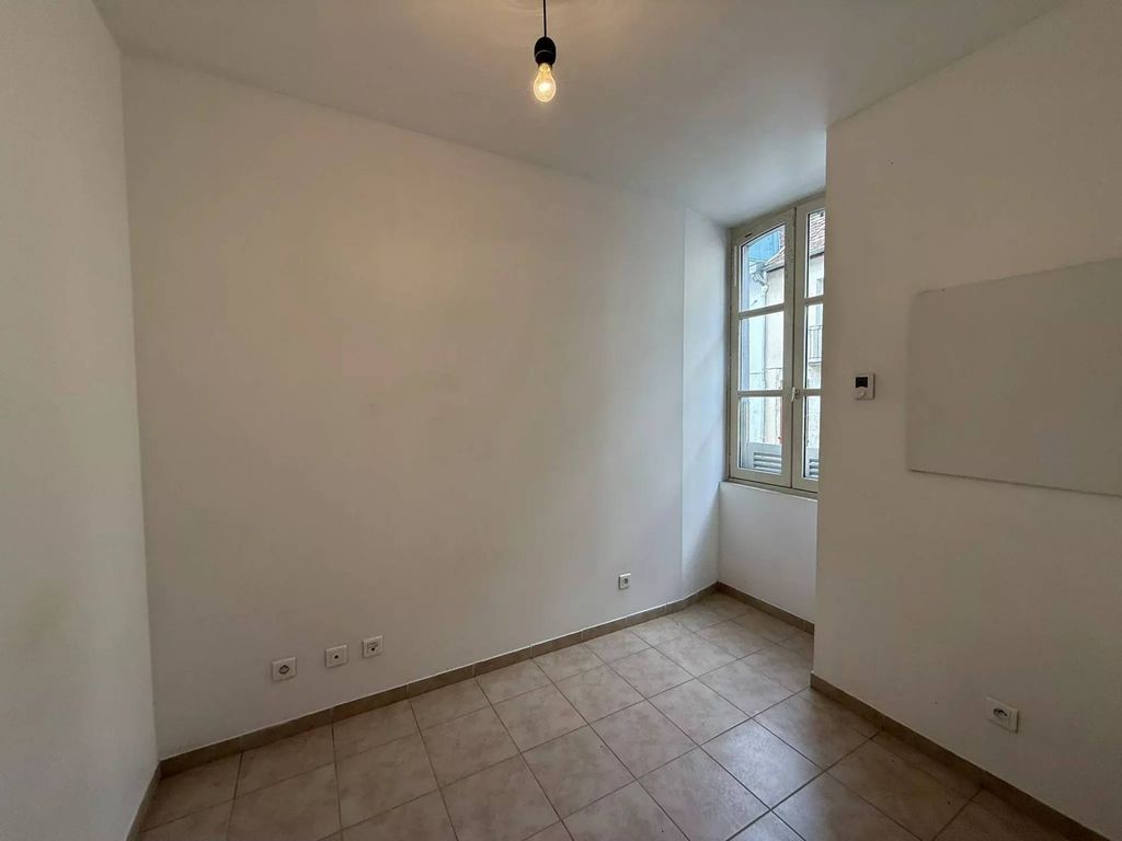 Property photo 3 of 10 F281731dcc3994109c4B7F5Bd07Cbcc8