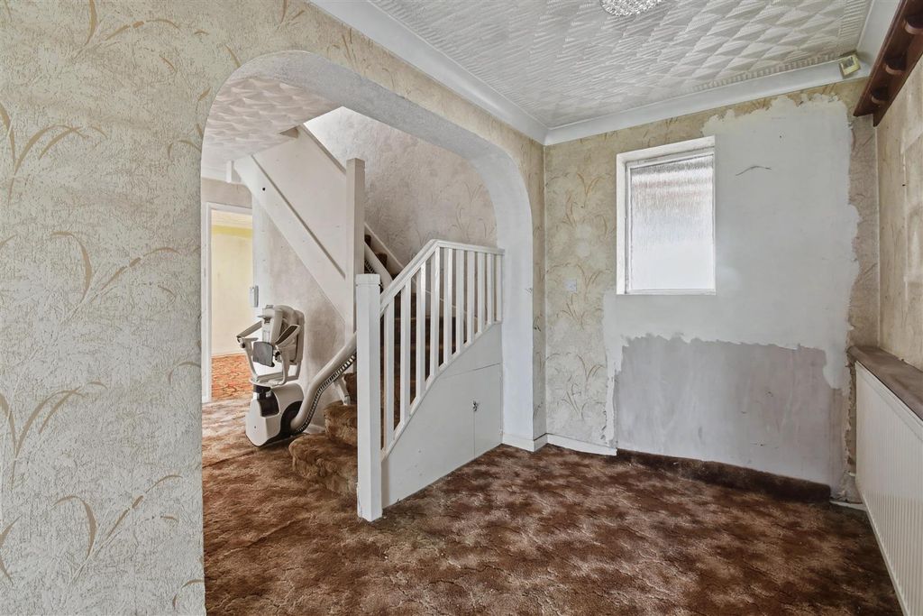 Property photo 2 of 22 Reception Hallway