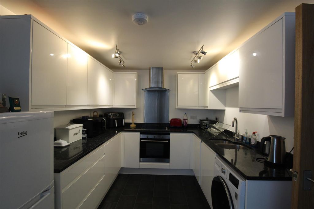 Property photo 3 of 9 Img_4505.Jpg