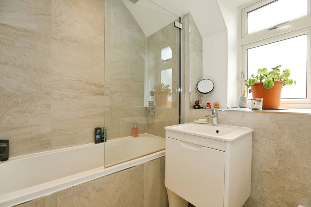 Additional image 14 of 4 bed detached house for saleStick Hill, Edenbridge TN8