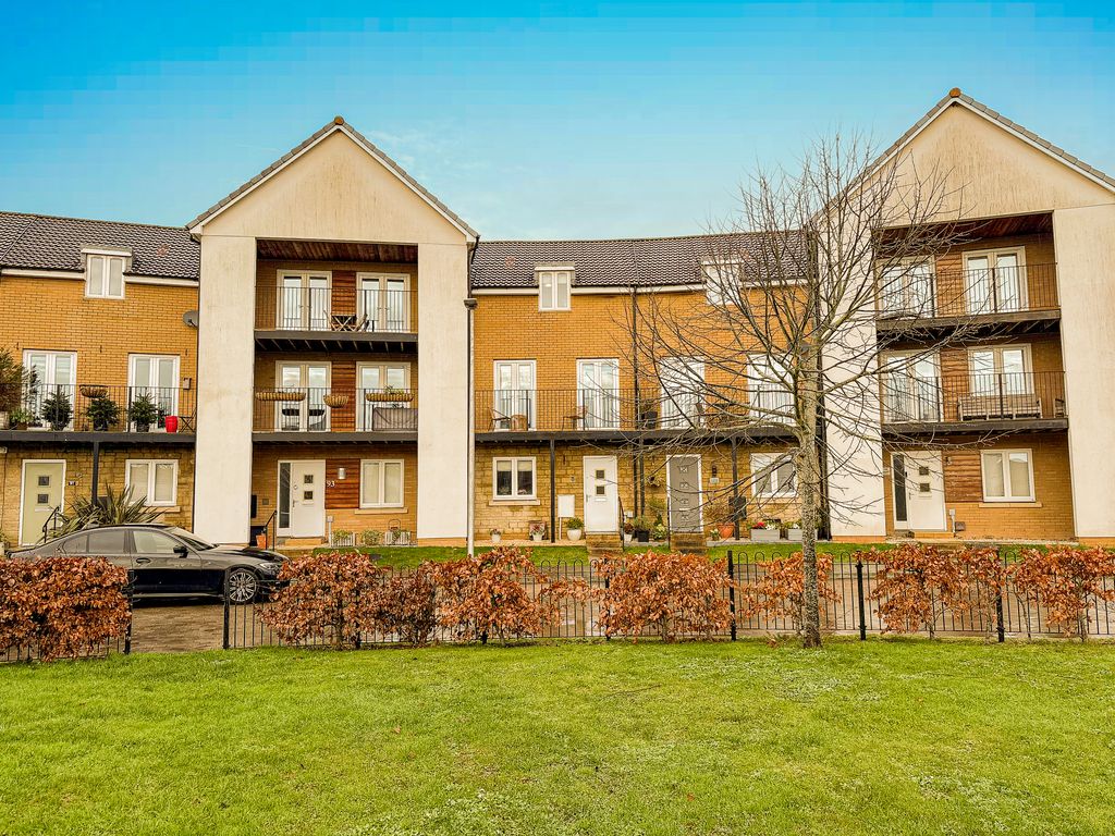 Property photo 1 of 13 Image00001