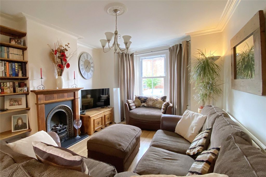 Property photo 3 of 11 Picture No. 09