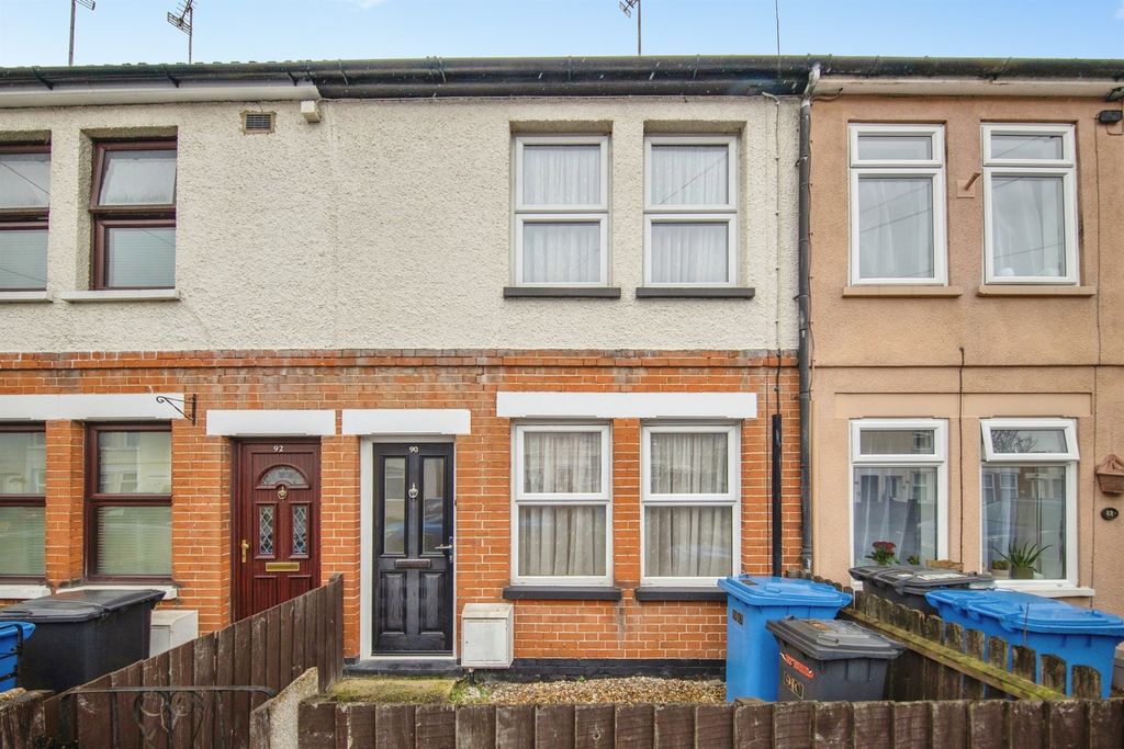 Property photo 1 of 12