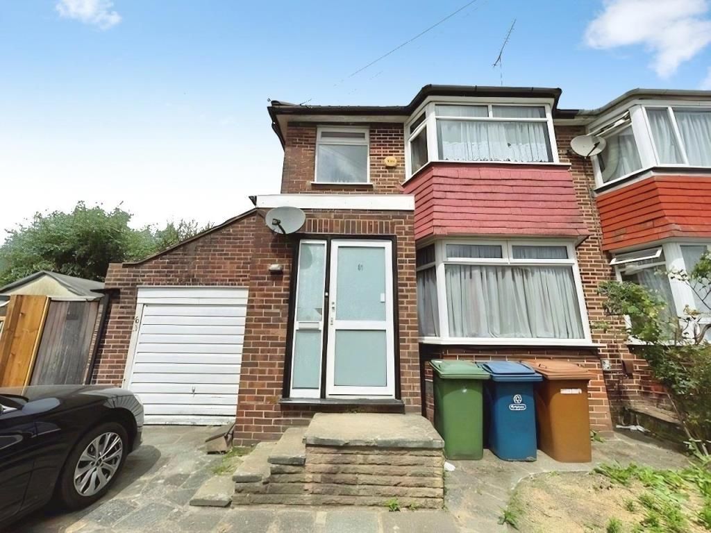 Property photo 1 of 16 External View
