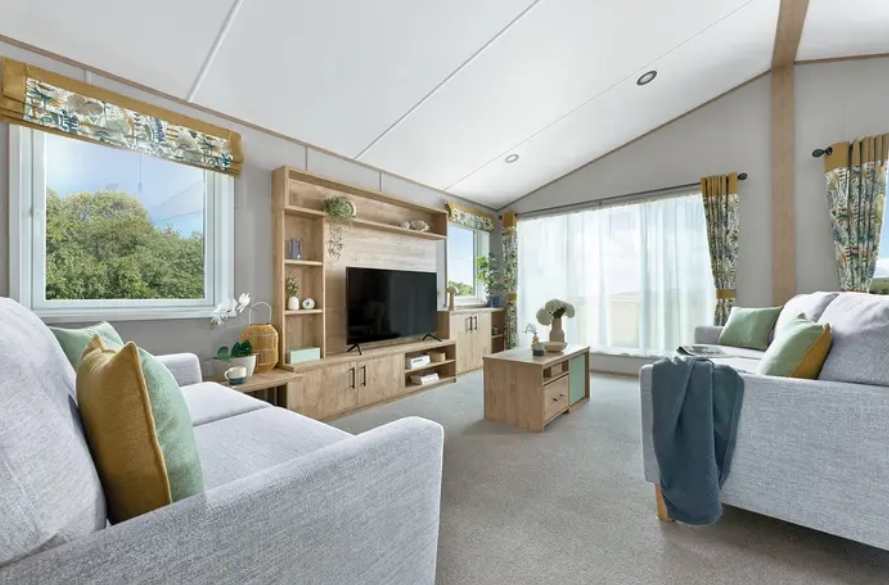 Property photo 1 of 31 4
