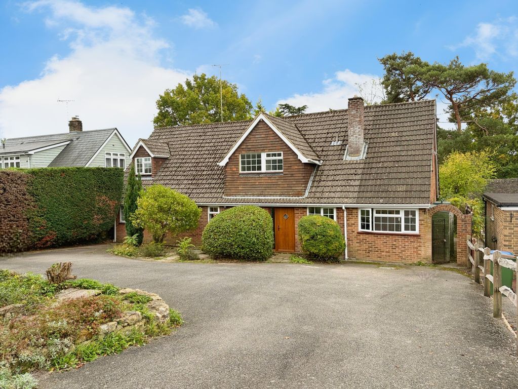 Property photo 1 of 29