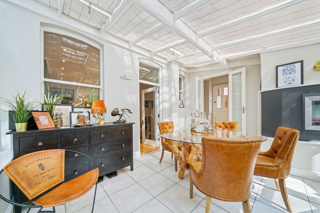 Property photo 3 of 20 5350162