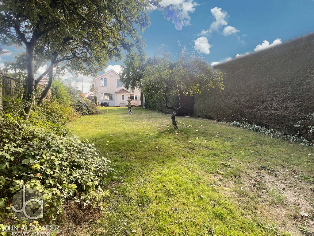 Property photo 2 of 21 20250909_152221322_0.5