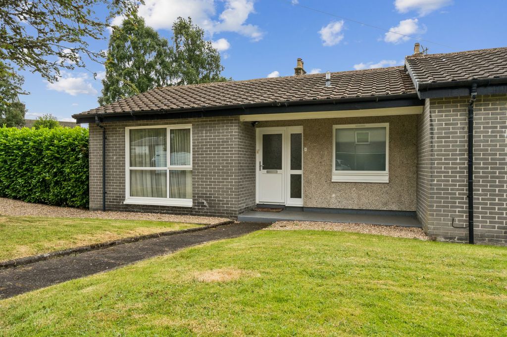 Property photo 1 of 19 External Front